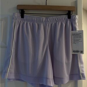 NWT lululemon Reversible Mesh Athletic Mesh Shorts with Side Stripe